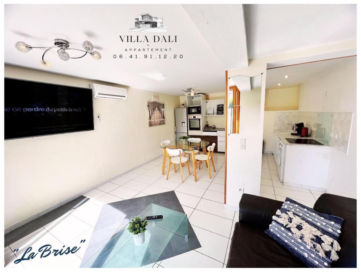 Apart Plage Apartment Carqueiranne Exterior photo